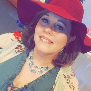 Meet your Posher, Misty